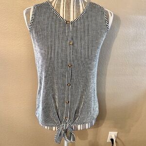 NEW Hanger 55 Top Medium Sleeveless Striped Black White ButtonUp Front Ties